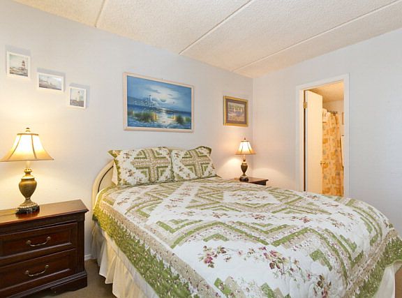 4th image of 108 E Morningside Dr #310