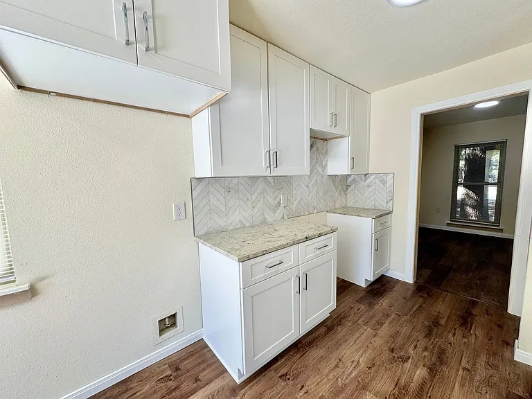 5806 Misty Gln — Photo 13