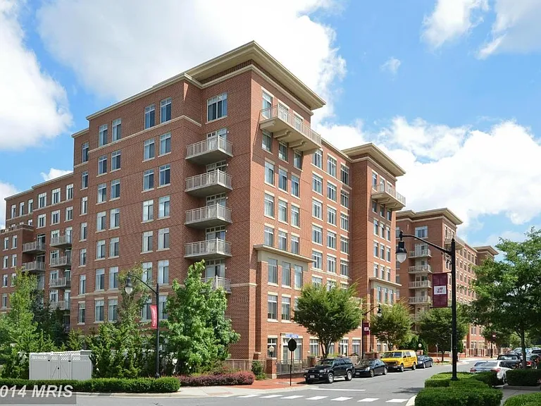 4490 Market Commons Dr #507 — Photo 1