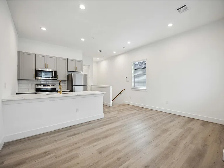 4613 Indie Heights Ln #B — Photo 1