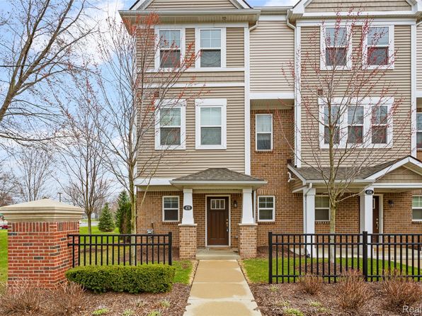 478 N Wixom Rd