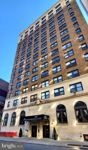 1324 Locust St APT 815, Philadelphia, PA, 19107
