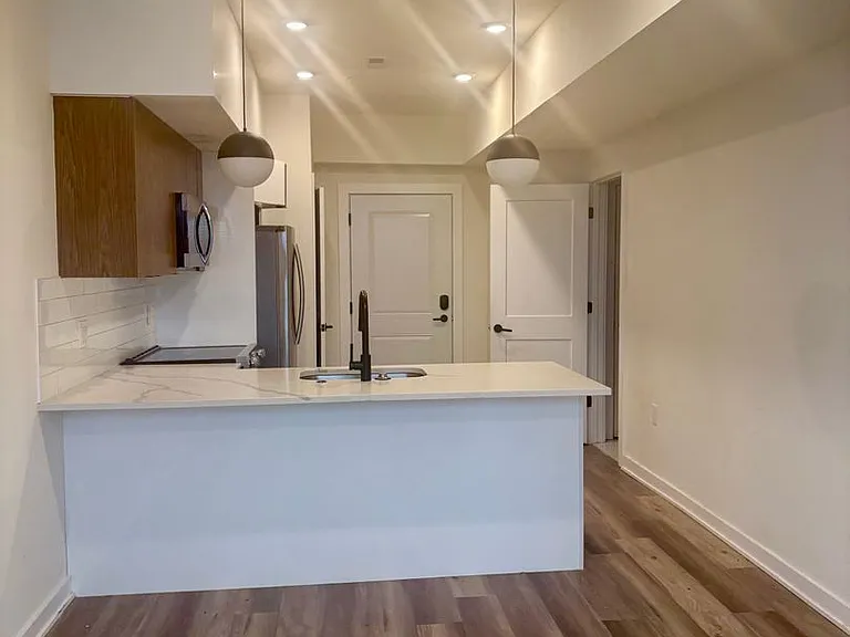 Stunning New Luxury Apartments at The Vienna — Photo 74