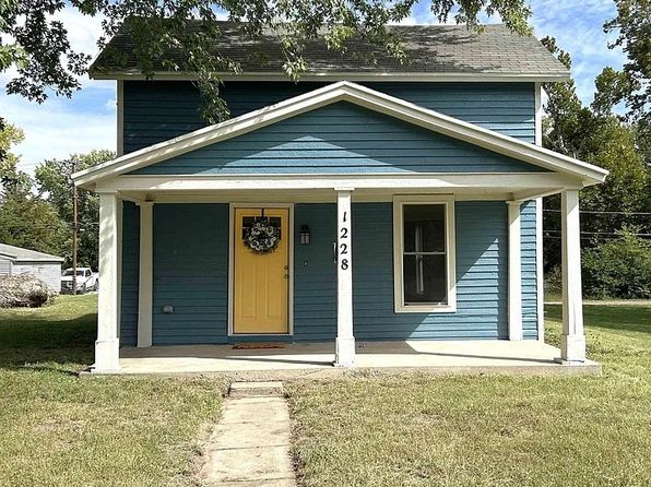 1228 NW Van Buren St