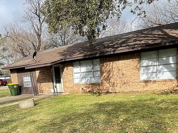 4th image of 508 Rose Marie Blvd