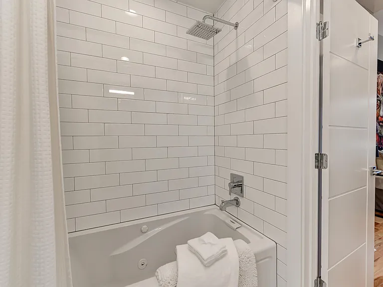 3716 13th St NW — Photo 10