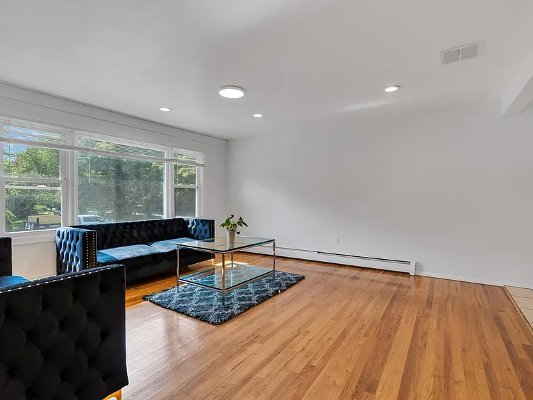 459 Norwood Ave — Photo 9