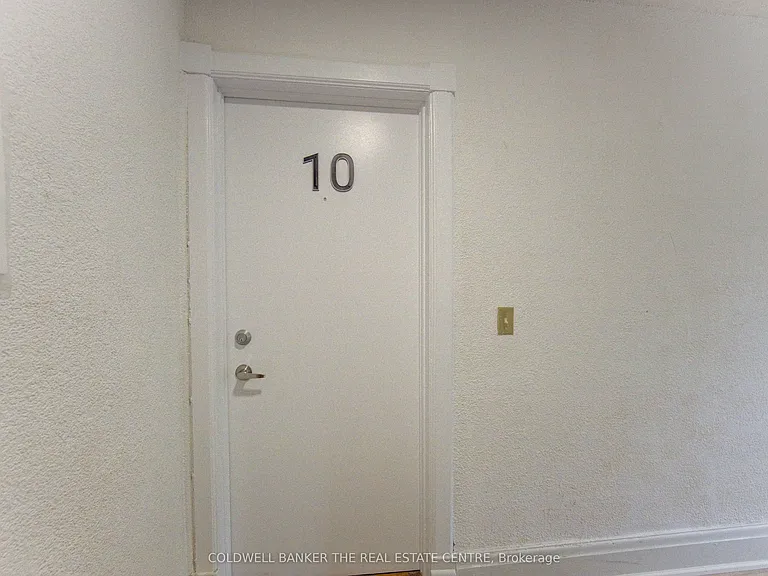 20-10 Brubacher St #14 — Photo 5