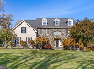 4901 Old Hill Rd, Wilmington, DE 19807