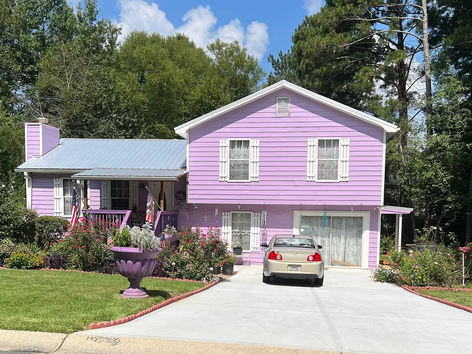3 bed, 1700 sqft, $2,200 — Photo 2