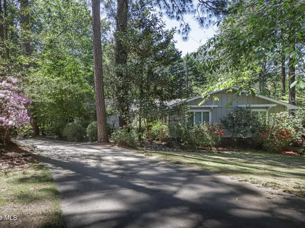 1 Collett Lane, Pinehurst, NC 28374