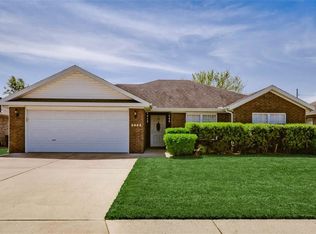 3805 SW Hansom Loop, Bentonville, AR 72712