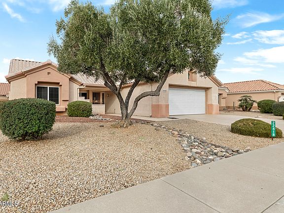 3rd image of 22418 N MIRAGE Lane