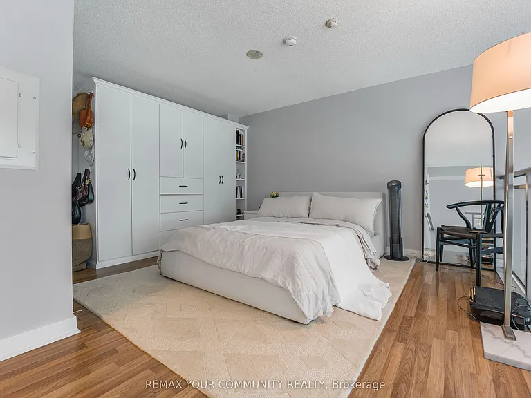 80 Western Battery Rd #209 — Photo 13