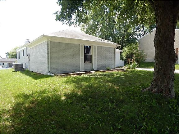3rd image of 5413 Yeager Ln