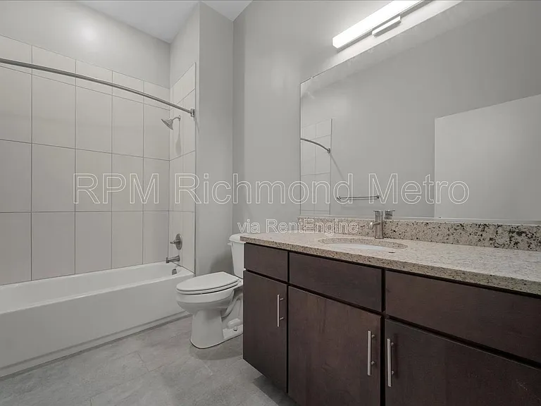 20 E Broad St — Photo 35