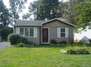 767 Adelaide Dr, Wolverine Lake, MI