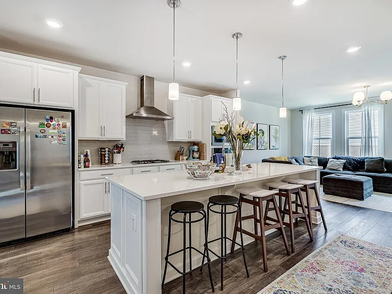 2335 Water Promenade Ave — Photo 14