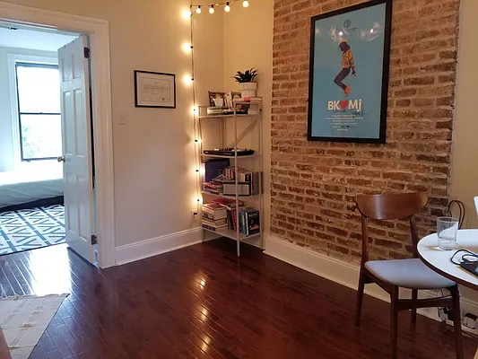 Rented by Frank Valvo Real Estate | media 33