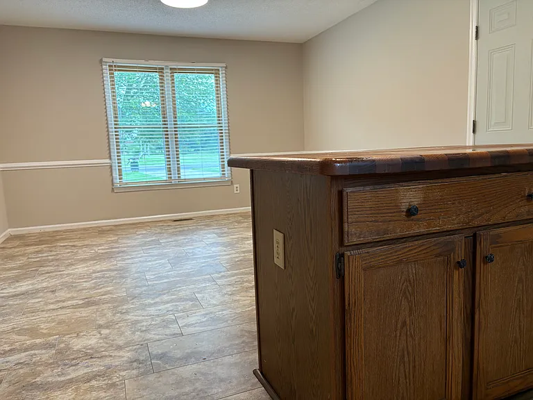 7732 Athens Rd — Photo 6