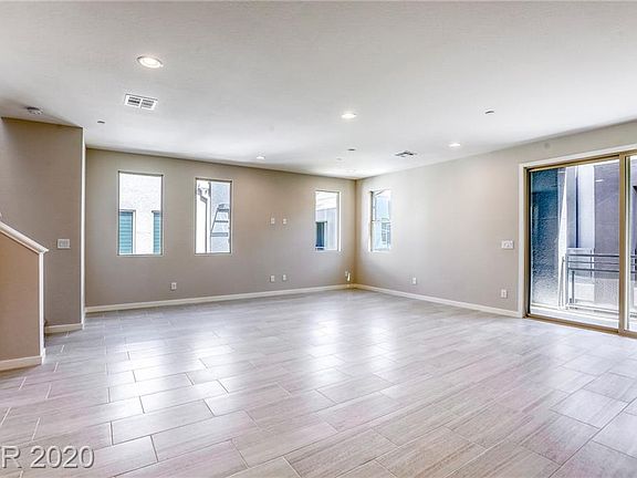 3rd image of 11299 Glowing Ave #101