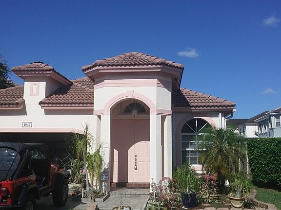 Home For Sale In Vineyards