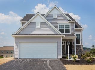 694 Hamaker Rd, Manheim, PA 17545