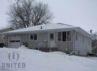 817 S Saint Marys St, Sioux City, IA 51106