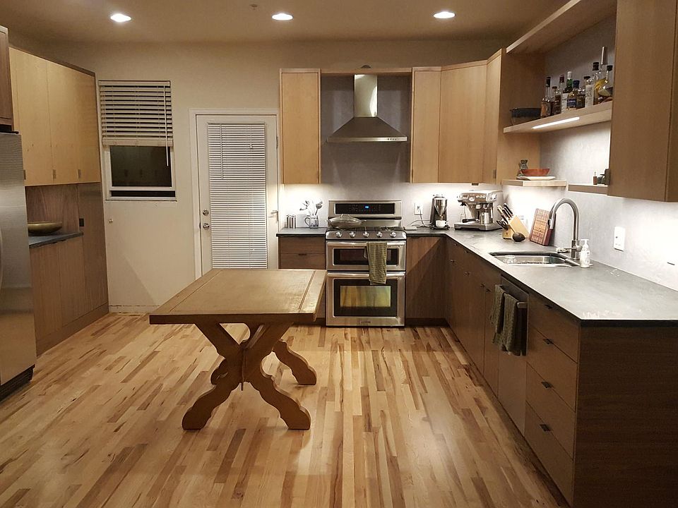 Very functional, beautiful kitchen