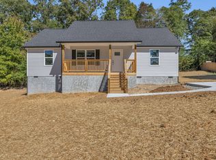 1720 Santa Barbara Cir, Soddy Daisy, TN 37379