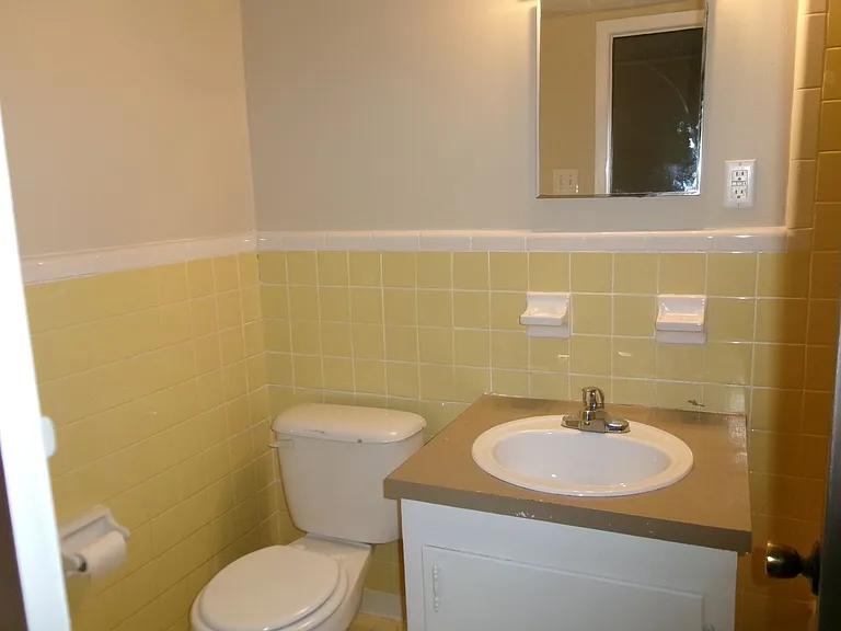 6218 Blynn Dr — Photo 15