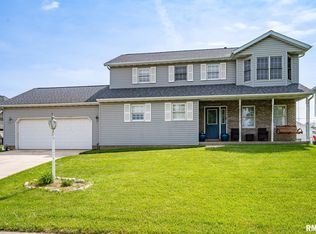 4020 S Paramount Rd, Bartonville, IL 61607