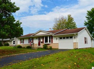 12 Emmett Dr, Mount Vernon, OH 43050