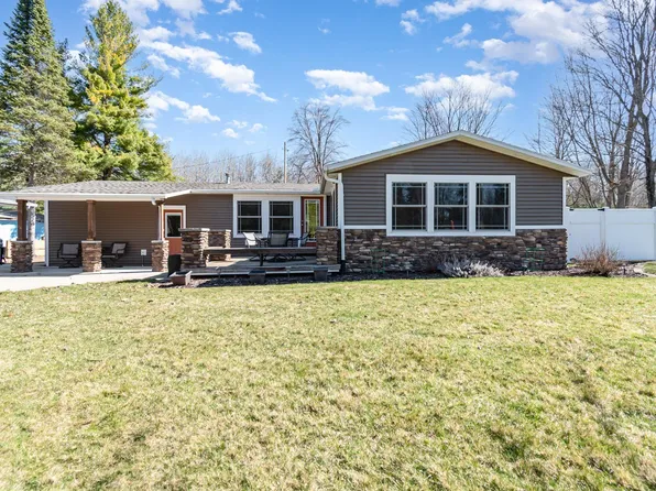 3901 W Thendara Dr, Gladwin, MI 48624