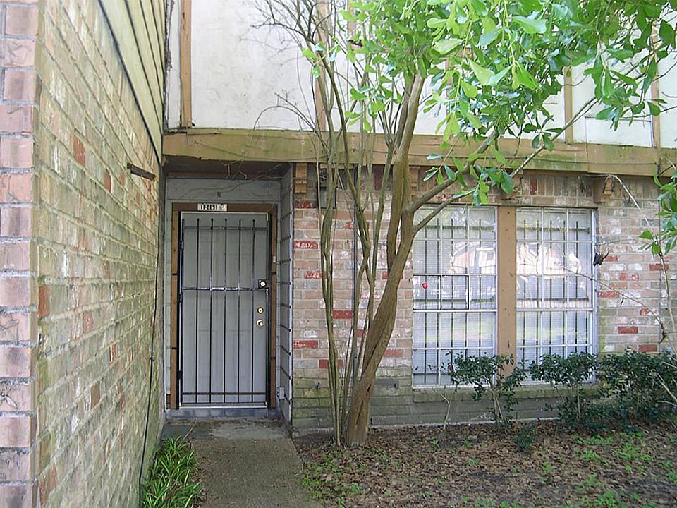 1st image of 12451 W Village Dr Unit B