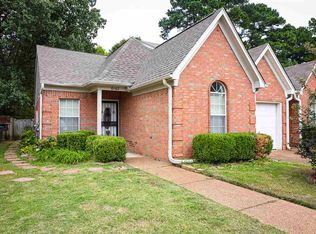 6762 Whitten Pine Dr, Memphis, TN 38134