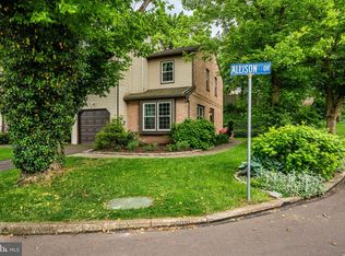 2576 Allison Dr, Pottstown, PA 19464