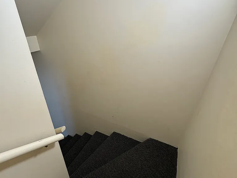 34 Raymond St #2A — Photo 10