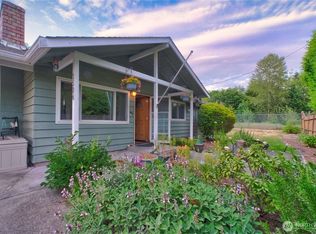 1504 S 207th St, Seatac, WA