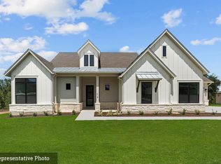 124 Rees Landing Rd, Spicewood, TX 78669