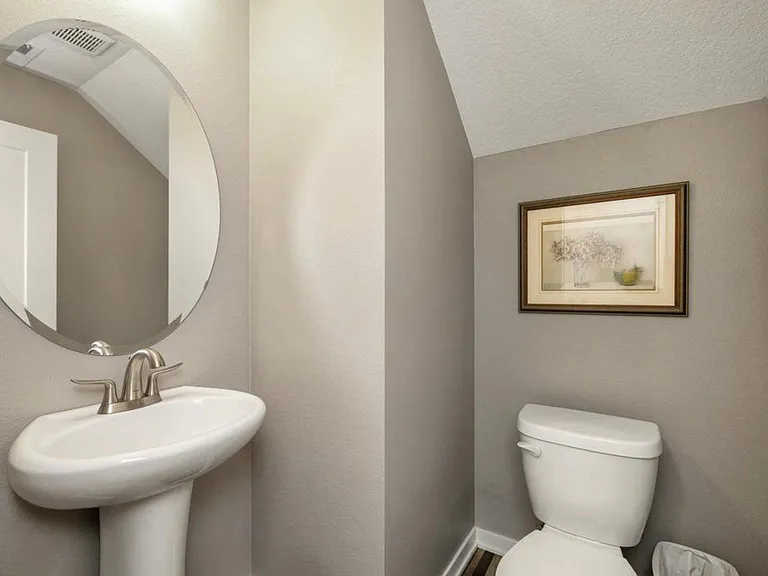 223 Pin Oak Ct — Photo 8