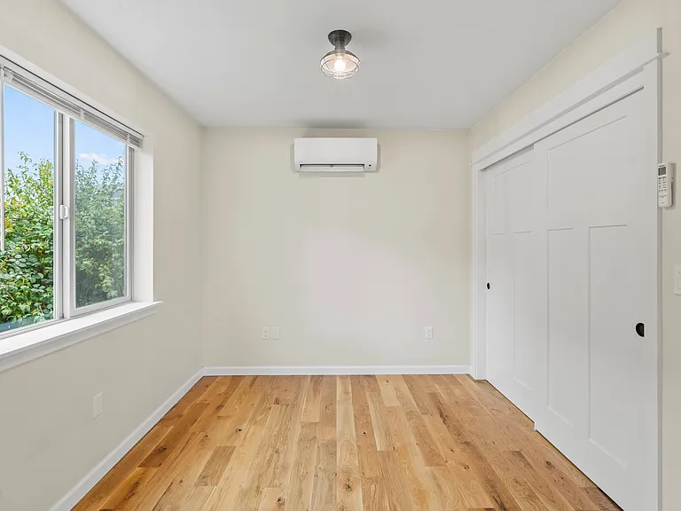 1388B Talent Ave — Photo 9