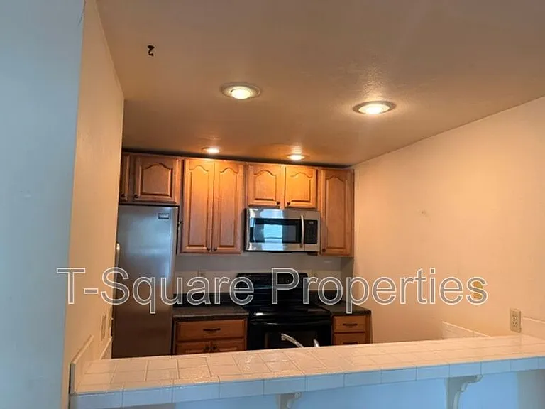 2152 N 112th St #409 — Photo 5