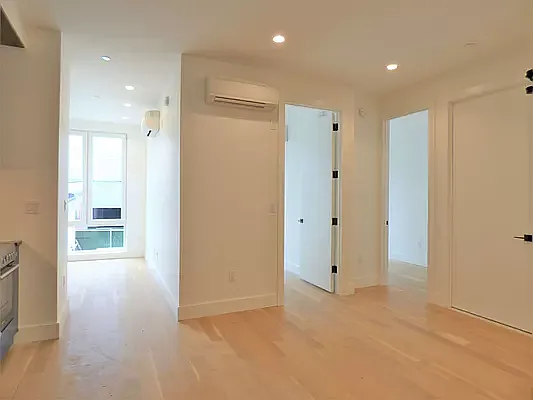 Rented by Nooklyn NYC LLC | media 12