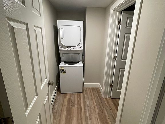 4th image of 114 W Nagonaba St #B