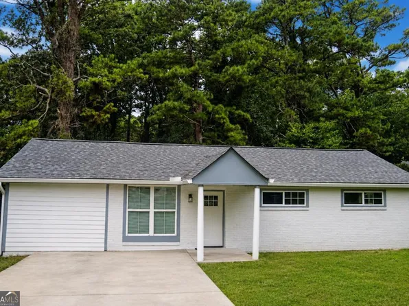 2911 Macon Dr SW, Hapeville, GA 30354
