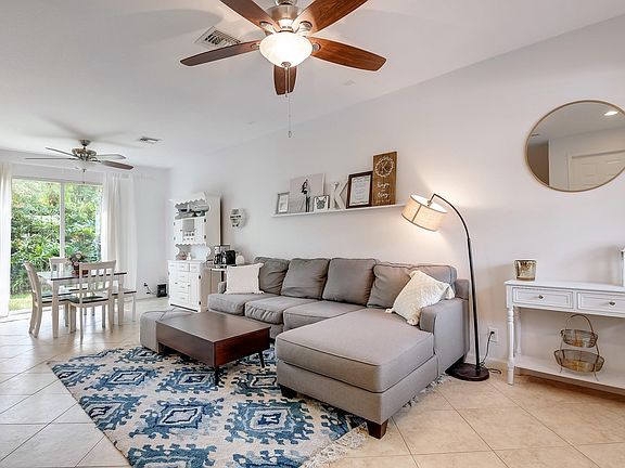 3rd image of 7253 Briella Dr