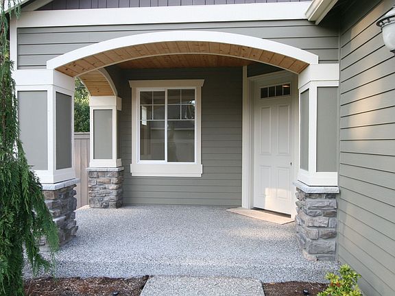 3rd image of 914 Secord Ct