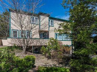 69 Bayview Rd, Halifax, NS B3M1N8