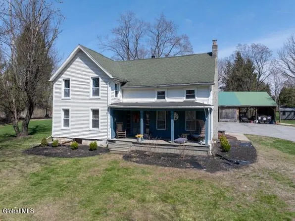 35 Sawmill Hill Road, Mechanicville, NY 12118